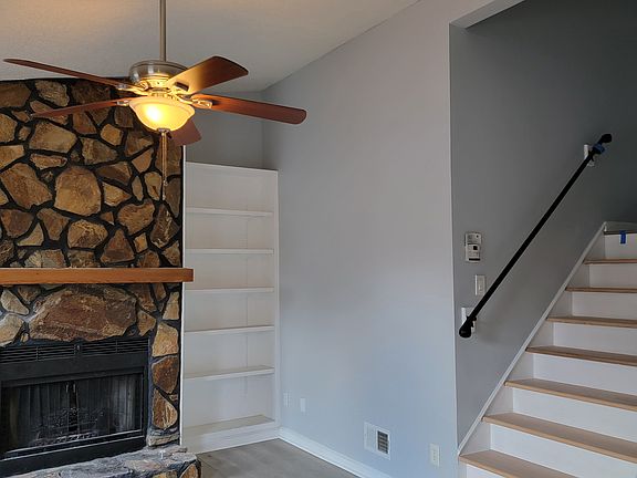 2nd image of 1466 Westwood Ct SW