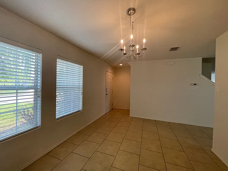 1421 Puerto Lago Dr — Photo 8