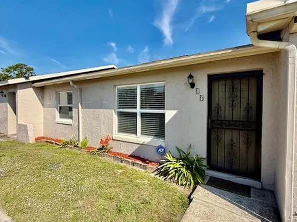 19 Lago Mesa Way, Kissimmee, FL 34743