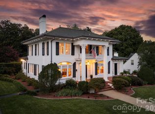 501 Norwood St SW, Lenoir, NC 28645