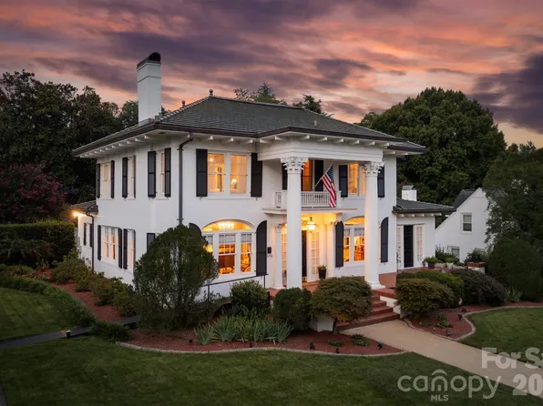 501 Norwood St SW, Lenoir, NC 28645