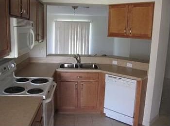 2nd image of 2381 Hamlet Cir