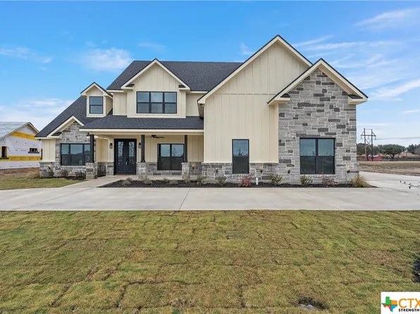 120 Big Catch Ln, Waco, TX 76706
