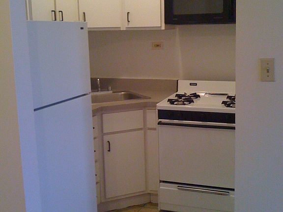 5th image of 8309 Brevoort St APT 6B