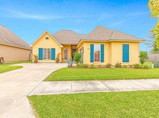 111 Pascalet Pl, Lafayette, LA 70507