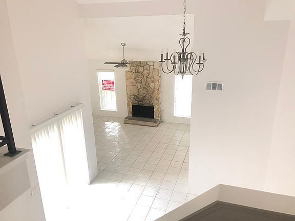 3rd image of 5787 Easthampton Dr #C