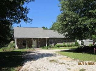 1074 Oak Crest Dr, Covington, LA 70435