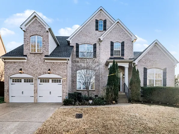 8816 Caswick Ct, Nolensville, TN 37135