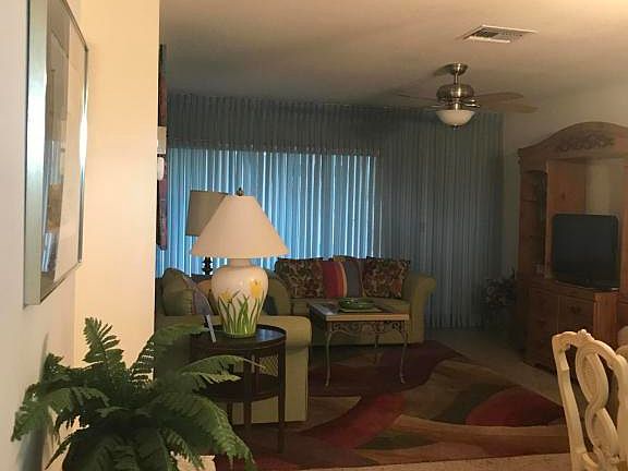 4th image of 2581 Barkley Dr W APT F