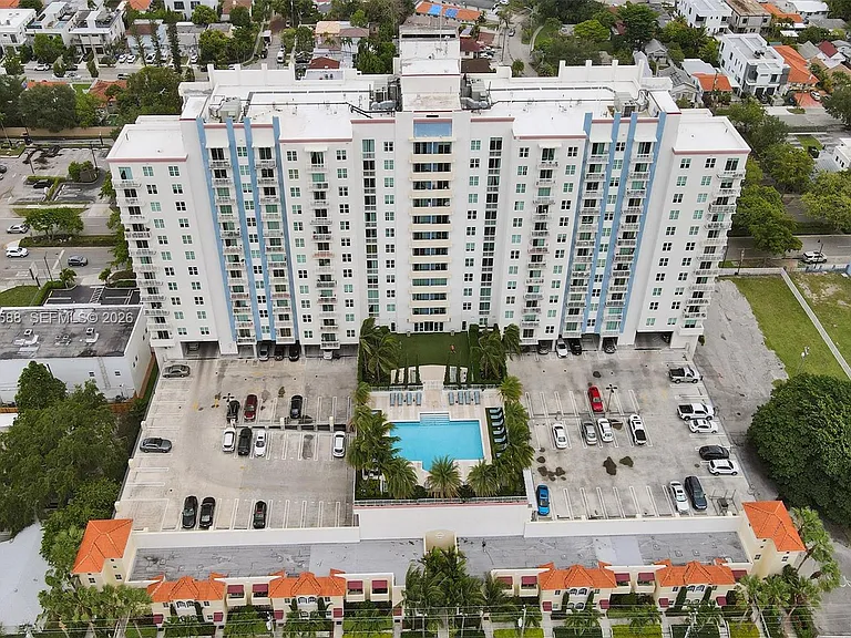 3000 Coral Way #412 — Photo 25