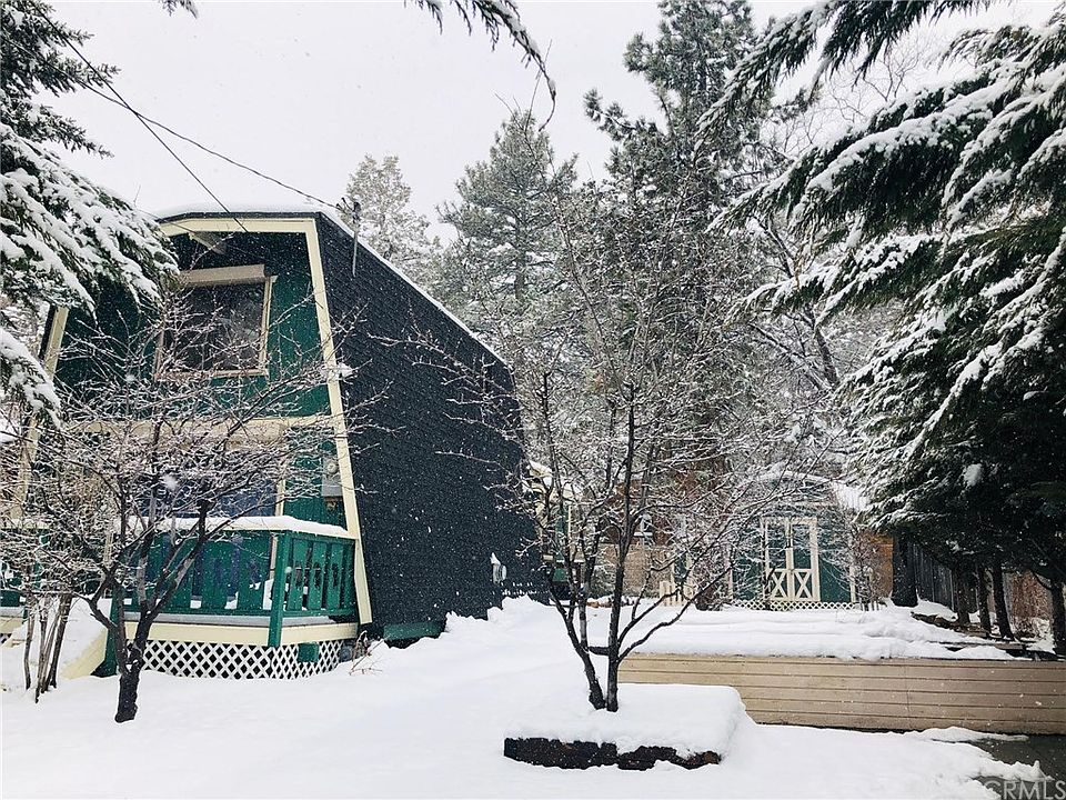 1st image of 490 Victoria Ln
