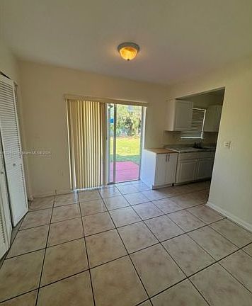 5th image of 20711 NW 32nd Pl