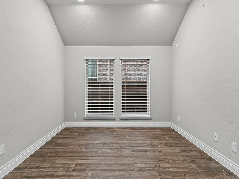 1539 Wheatley Way — Photo 7