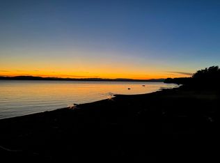 330 Broadlake Rd, Colchester, VT 05446