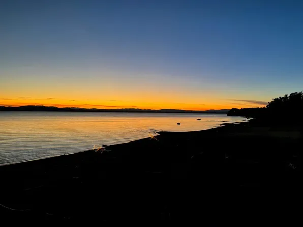 330 Broadlake Road, Colchester, VT 05446