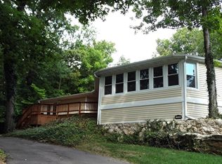 711 Spring Valley Rd, Columbia, MO 65203