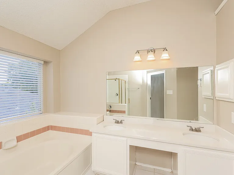 1225 Paul Dr — Photo 13