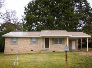 484 Woods Dr, Henderson, TN 38340