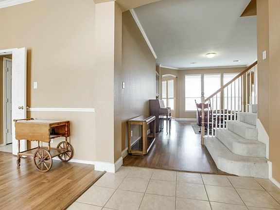 3rd image of 5860 Copper Canyon Dr