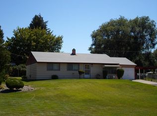 407 N 33rd St, Yakima, WA