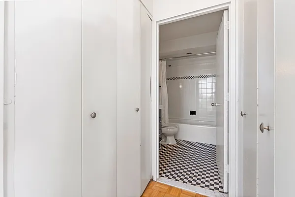 Rented by Sloane Square | media 4