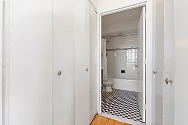 Rented by Sloane Square