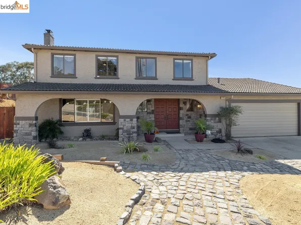 5262 Heavenly Ridge Ln, Richmond, CA 94803