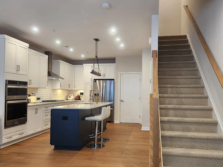 7425 Backett Wood Ter #1313 — Photo 3