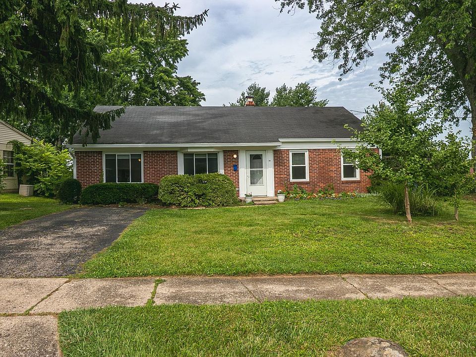 1st image of 10 Highridge Dr