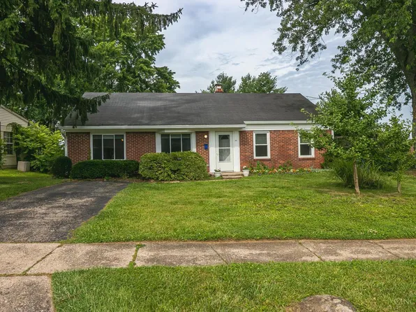 10 Highridge Dr, Loveland, OH 45140