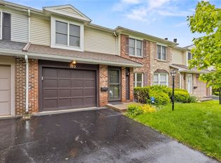 102 Branchwood Ln, Rochester, NY 14618