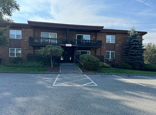 50 Balance Rock Rd APT 20, Seymour, CT 06483