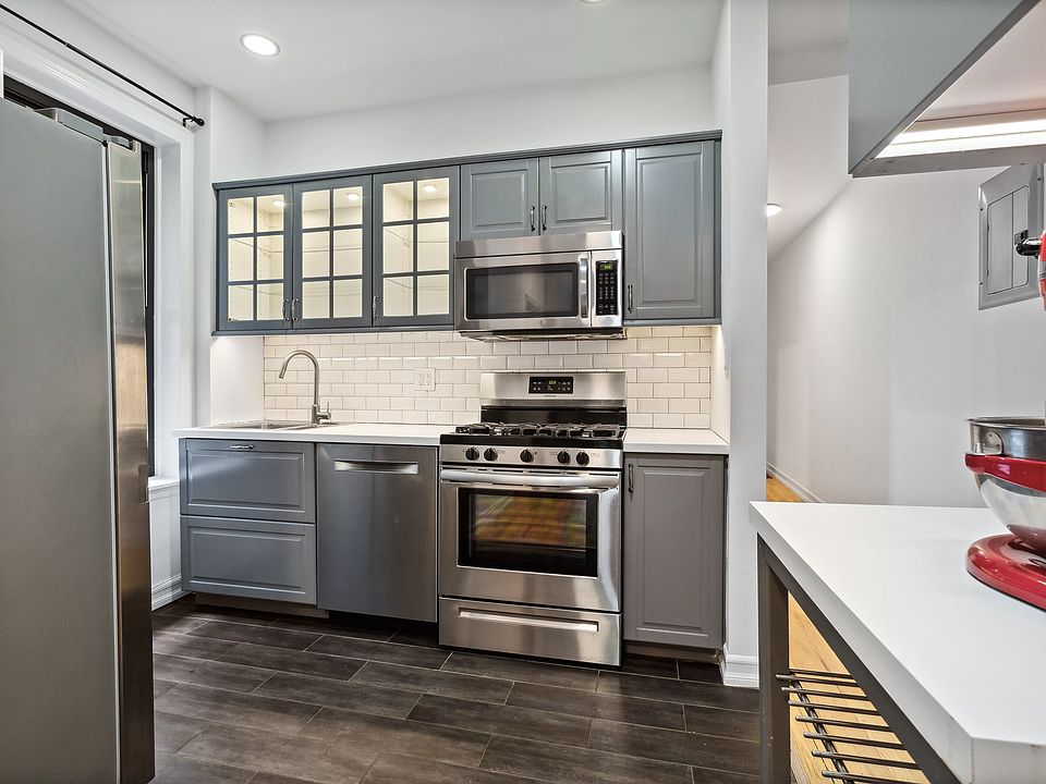 1st image of 365 Saint Johns Pl APT G