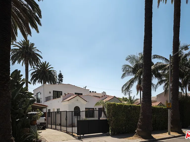 730 Westbourne Dr — Photo 19