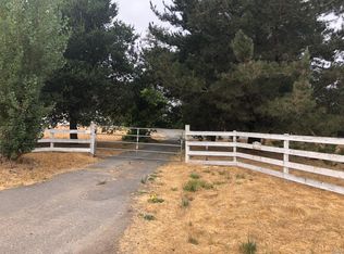 310 Lily Vine Ln, Petaluma, CA 94952