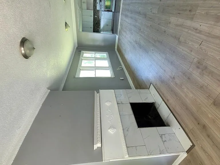 15205 Lincoln Ave — Photo 23