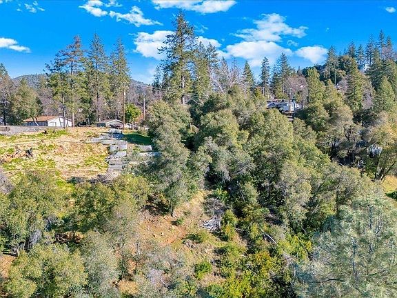 4th image of 18845 Evergreen Dr