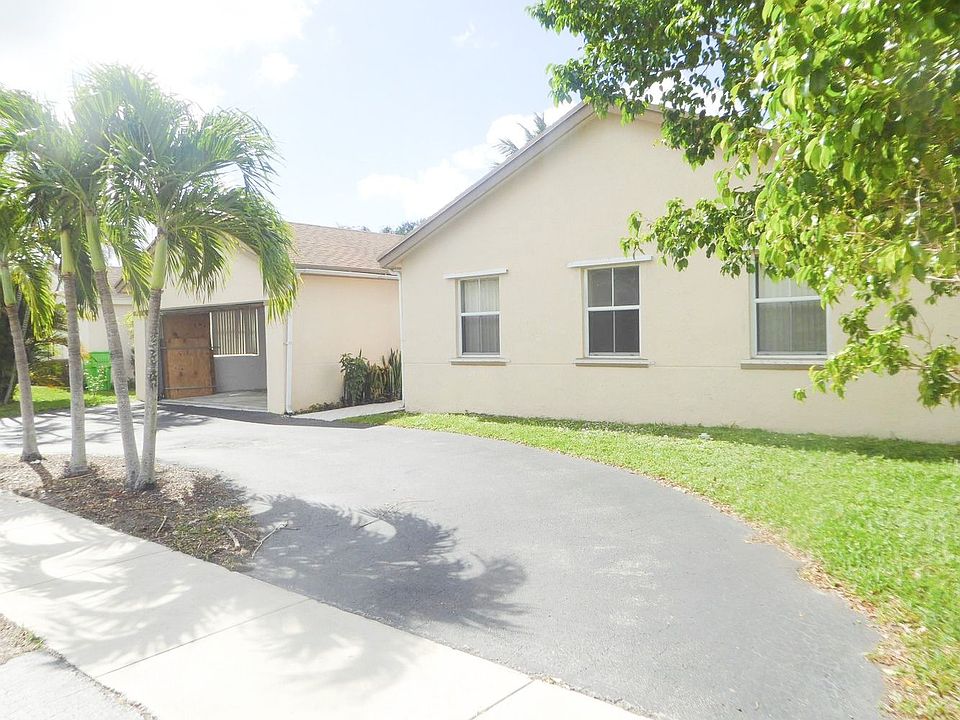 1st image of 5257 NW 96th Ave