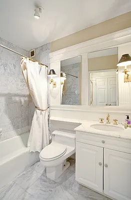 Rented by Douglas Elliman | media 6
