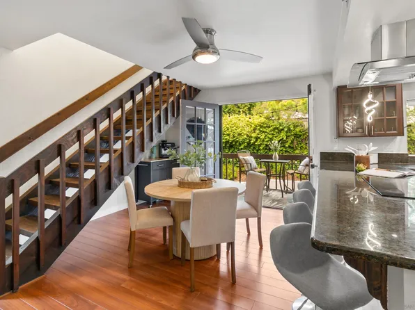 2362 Altisma Way Unit A, Carlsbad, CA 92009