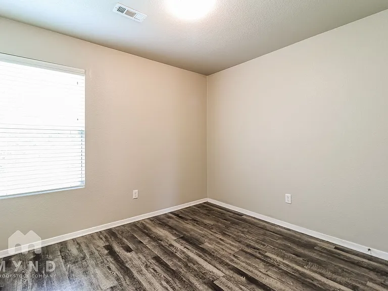 6049 Orange Valley Cv — Photo 14