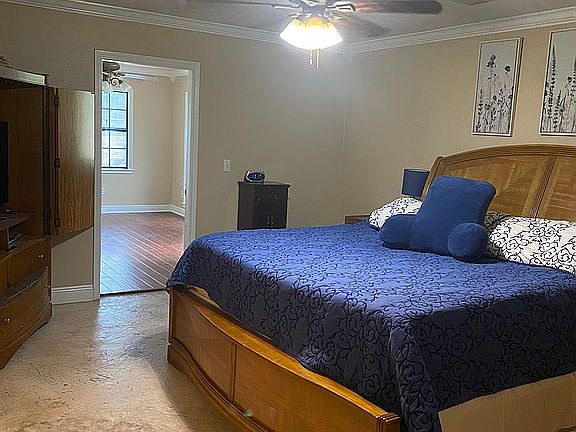 5th image of 107 Renel Dr