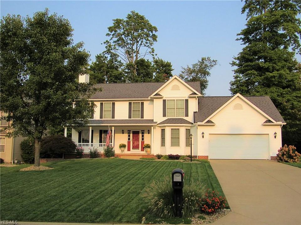 1st image of 3711 White Oak Dr