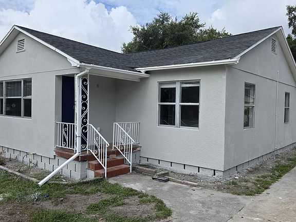 2nd image of 2505 18th St S