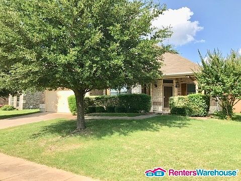 2nd image of 938 Southwestern Dr