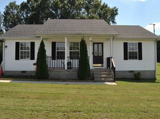 119 E Airport Dr, McMinnville, TN 37110