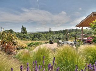 350 McGregor Ln, Sebastopol, CA 95472