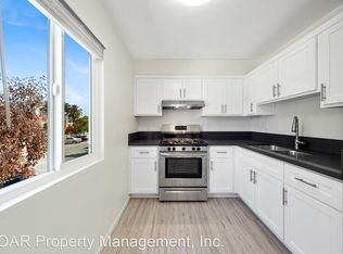 1027 Cedar Ave APT 15, Long Beach, CA 90813