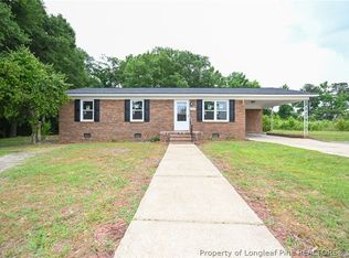 5333 Fleet Cooper Rd, Clinton, NC 28382