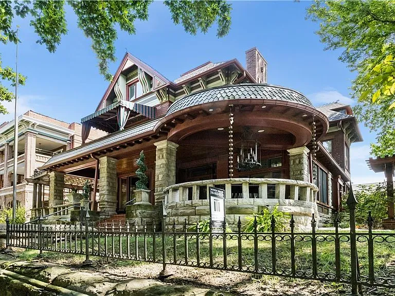 425 Gladstone Blvd — Photo 34